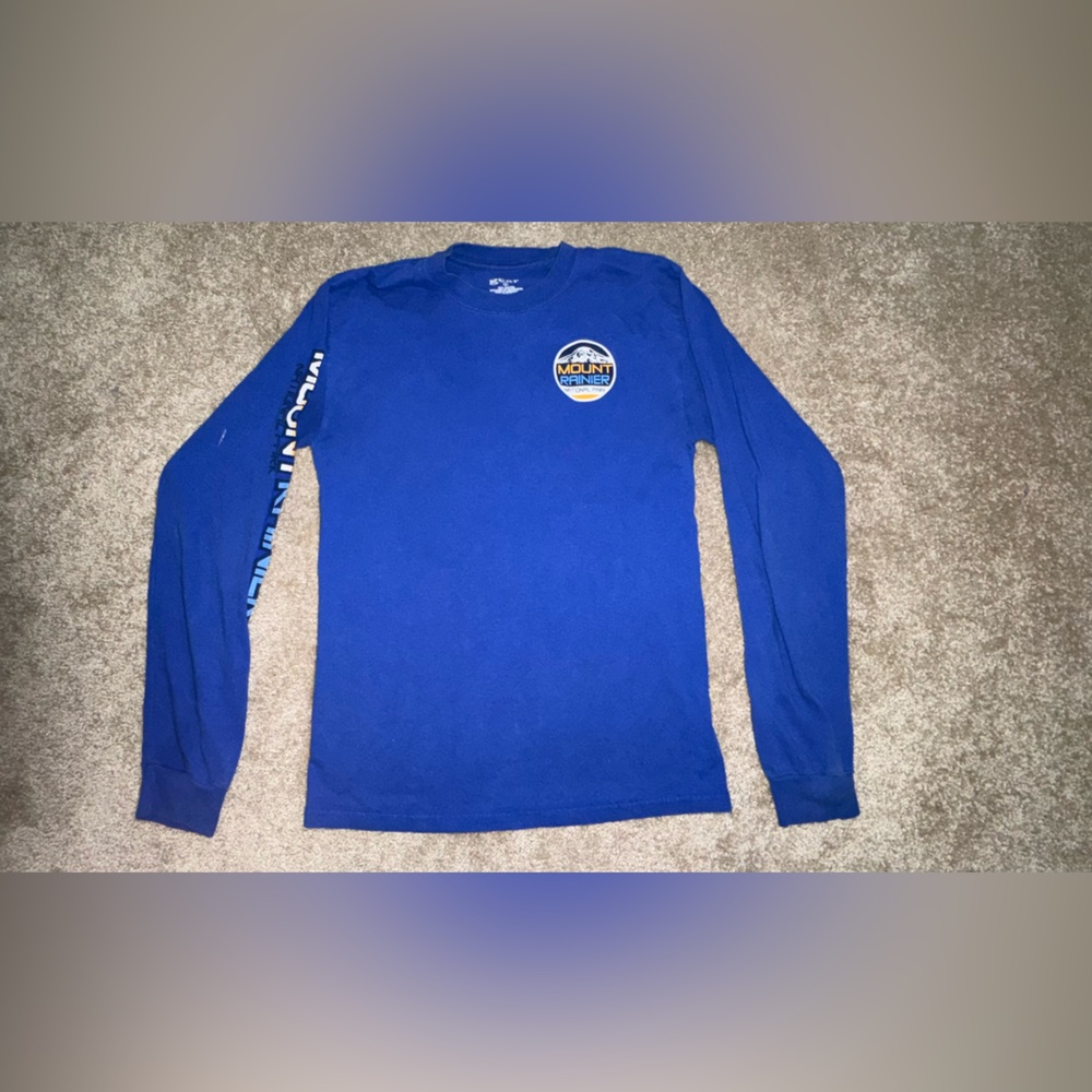 Mount Rainier Long Sleeve Shirt, Blue Graphic Top, Size Small, Vintage